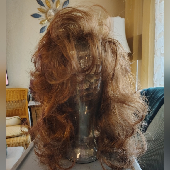 Pull Hair Through Wig. Auburn - Picture 4 of 4